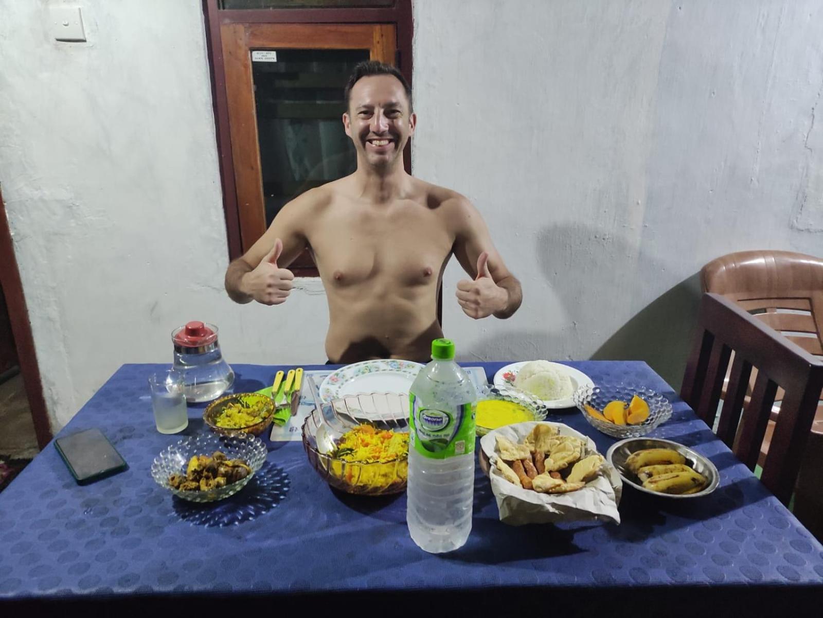 Meera Homestay & Guest House Анурадхапура Екстериор снимка