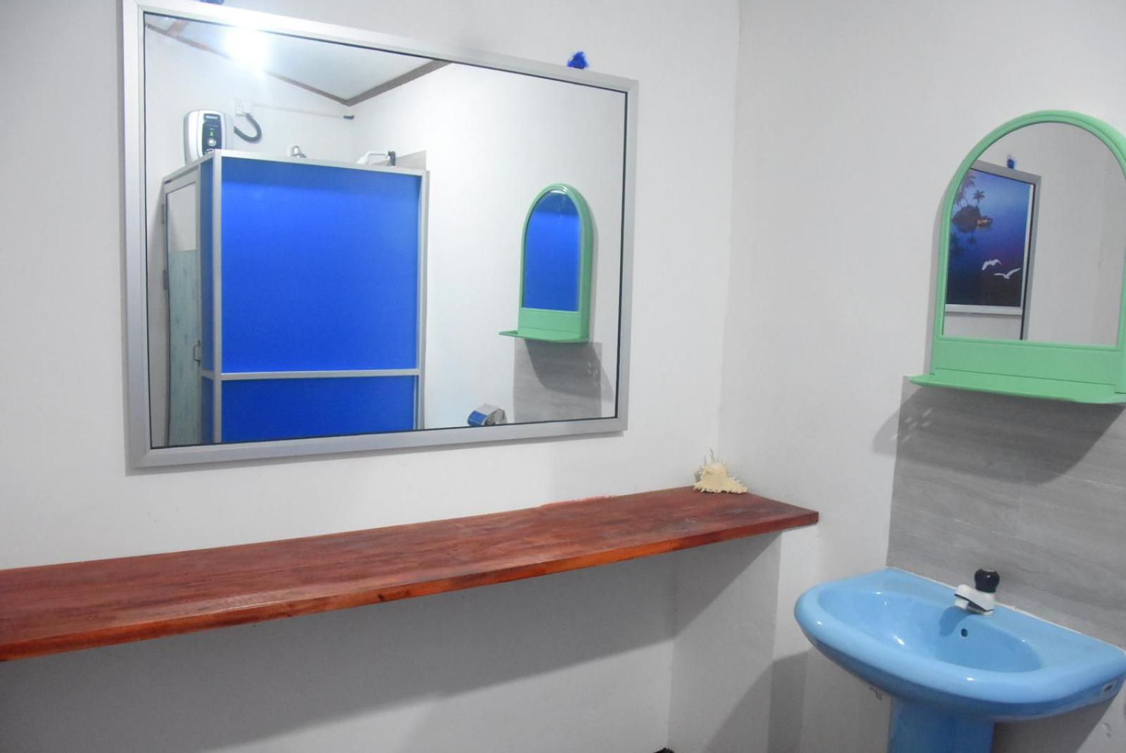 Meera Homestay & Guest House Анурадхапура Екстериор снимка